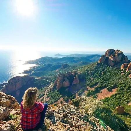 Bel à Saint-raphaël Avec Vue Sur Parc *